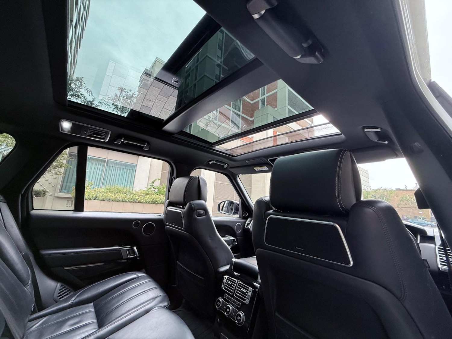 Used Land Rover Range Rover 2014 for sale - 77539187: Photo 75