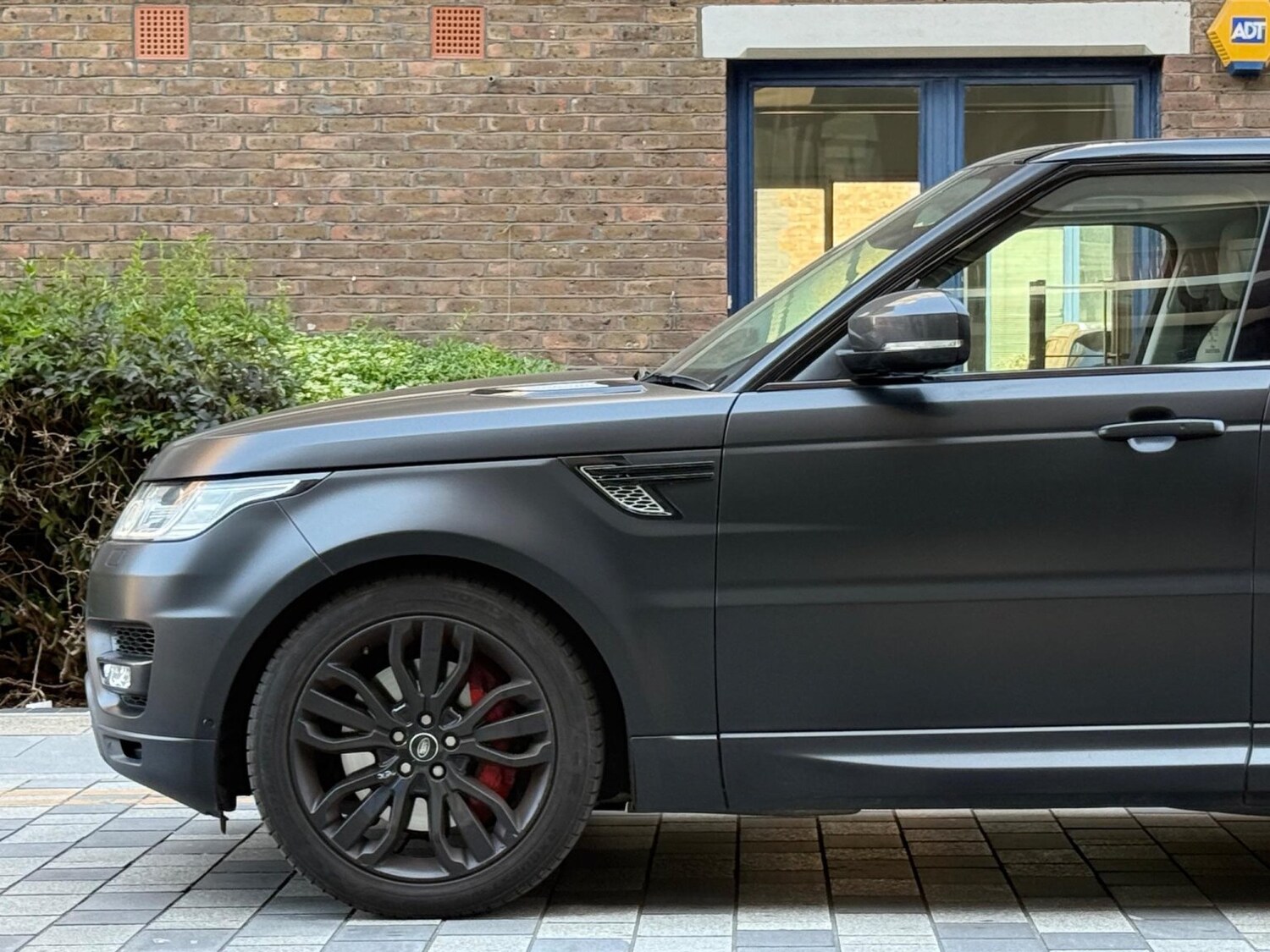 Used Land Rover Range Rover Sport 2016 for sale - 77539201: Photo 11