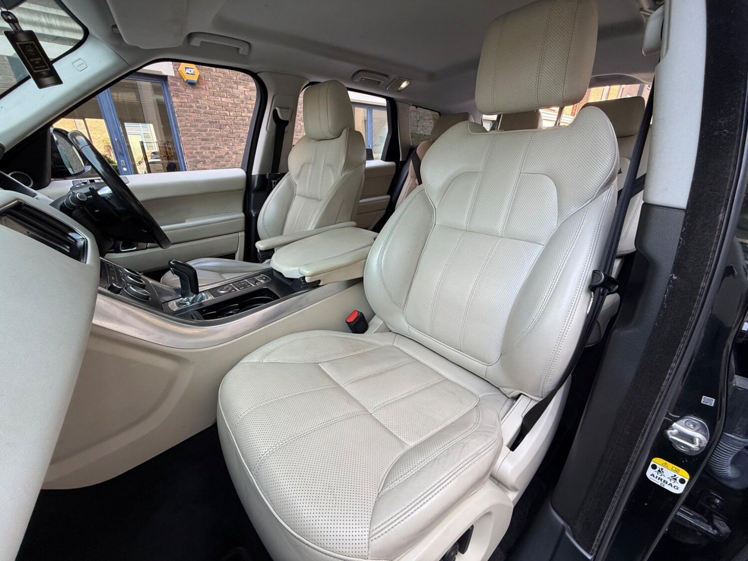 Used Land Rover Range Rover Sport 2016 for sale - 77539201: Photo 35