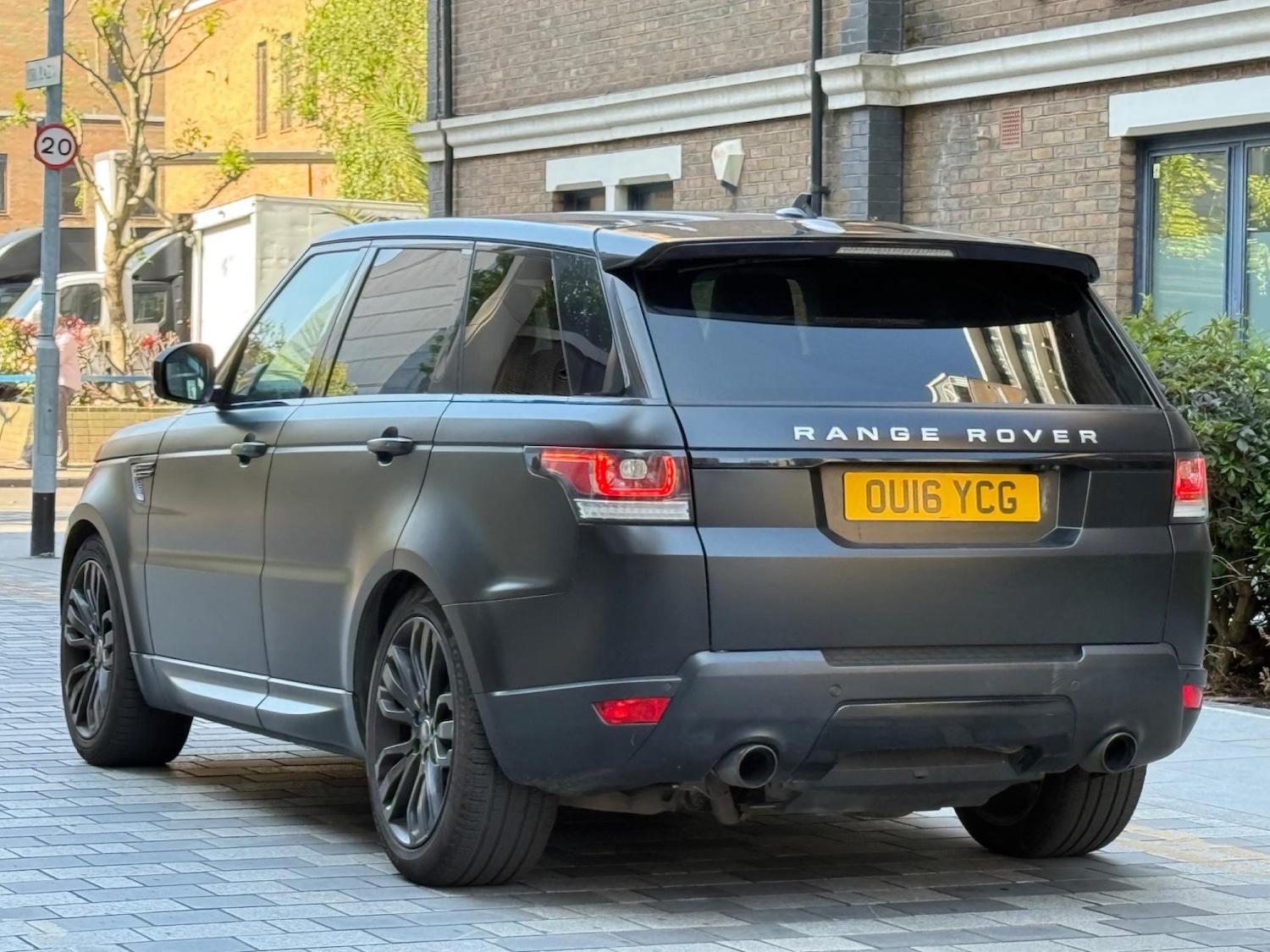 Used Land Rover Range Rover Sport 2016 for sale - 77539201: Photo 4