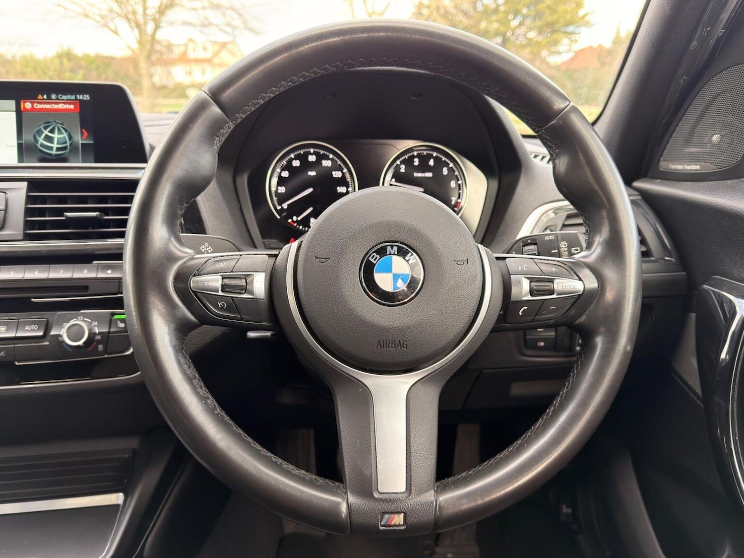 Used BMW 1 Series 2019 for sale - 77595274: Photo 31