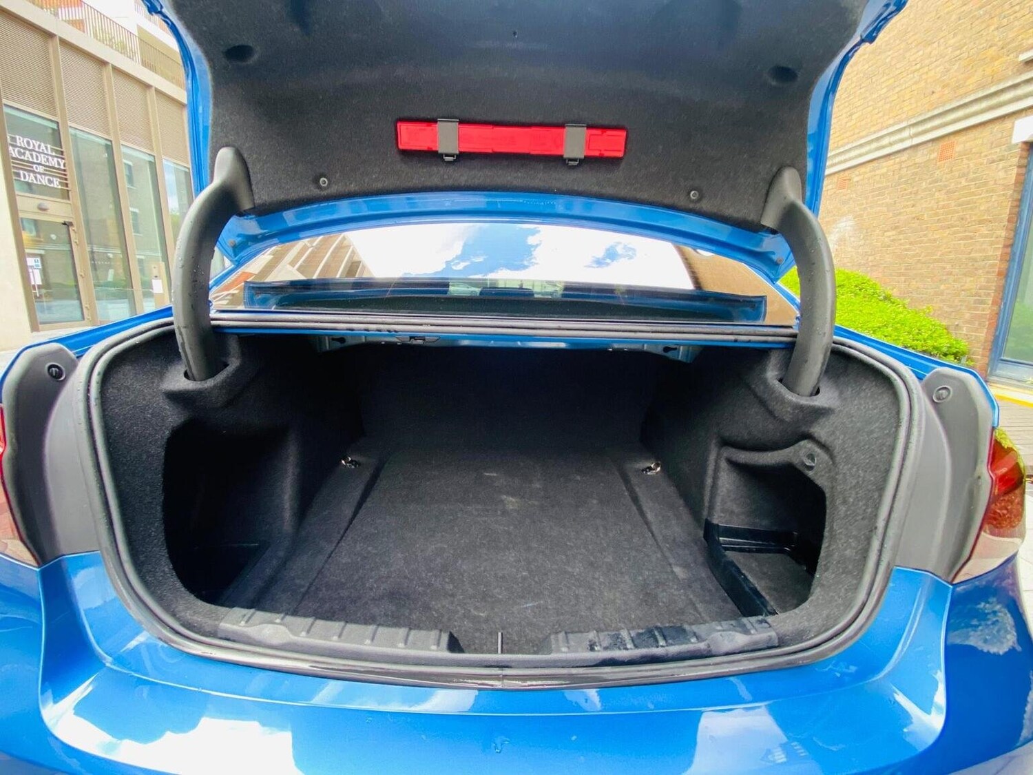 Used BMW 3 Series 2016 for sale - 77539179: Photo 33