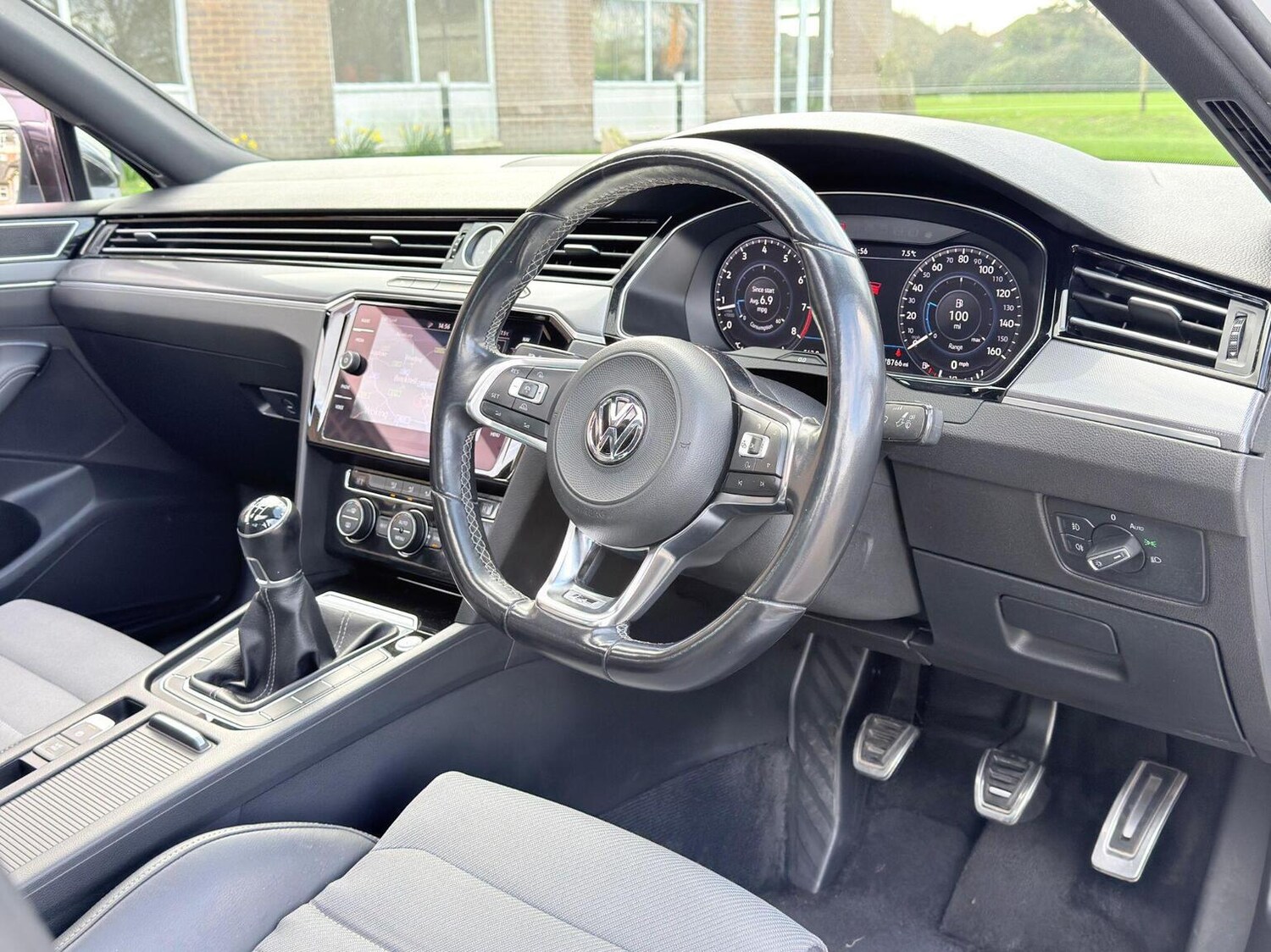 Used Volkswagen Passat 2017 for sale - 77888474: Photo 35