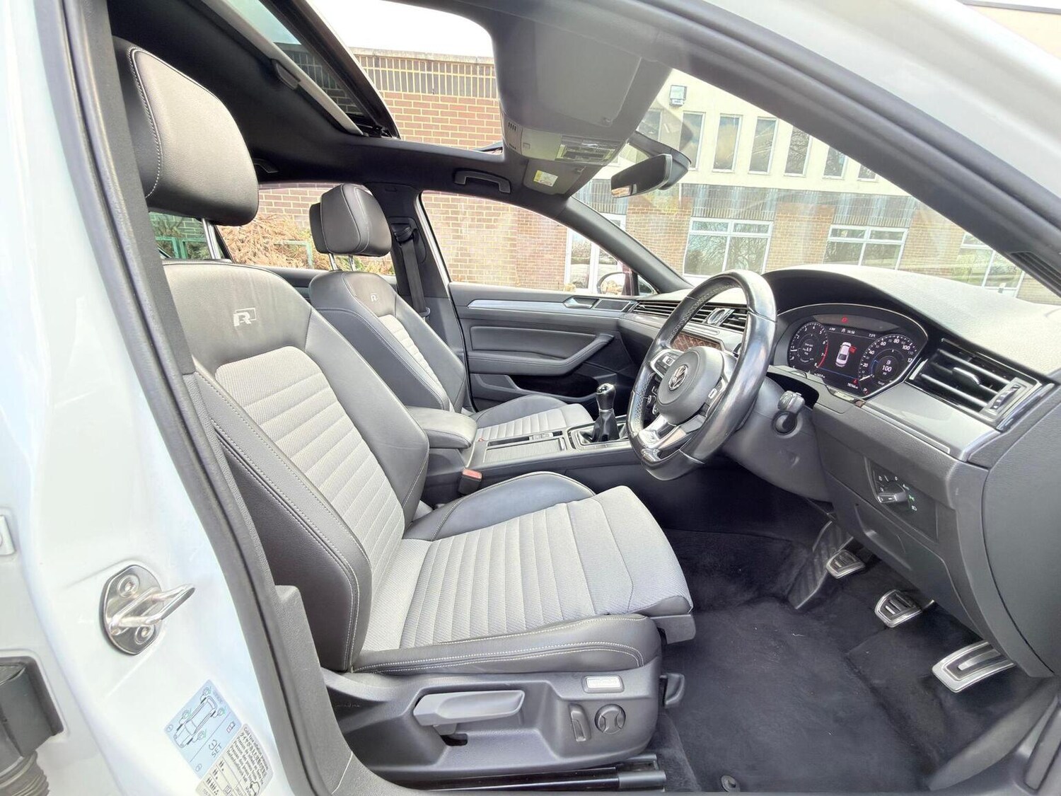 Used Volkswagen Passat 2017 for sale - 77888474: Photo 37