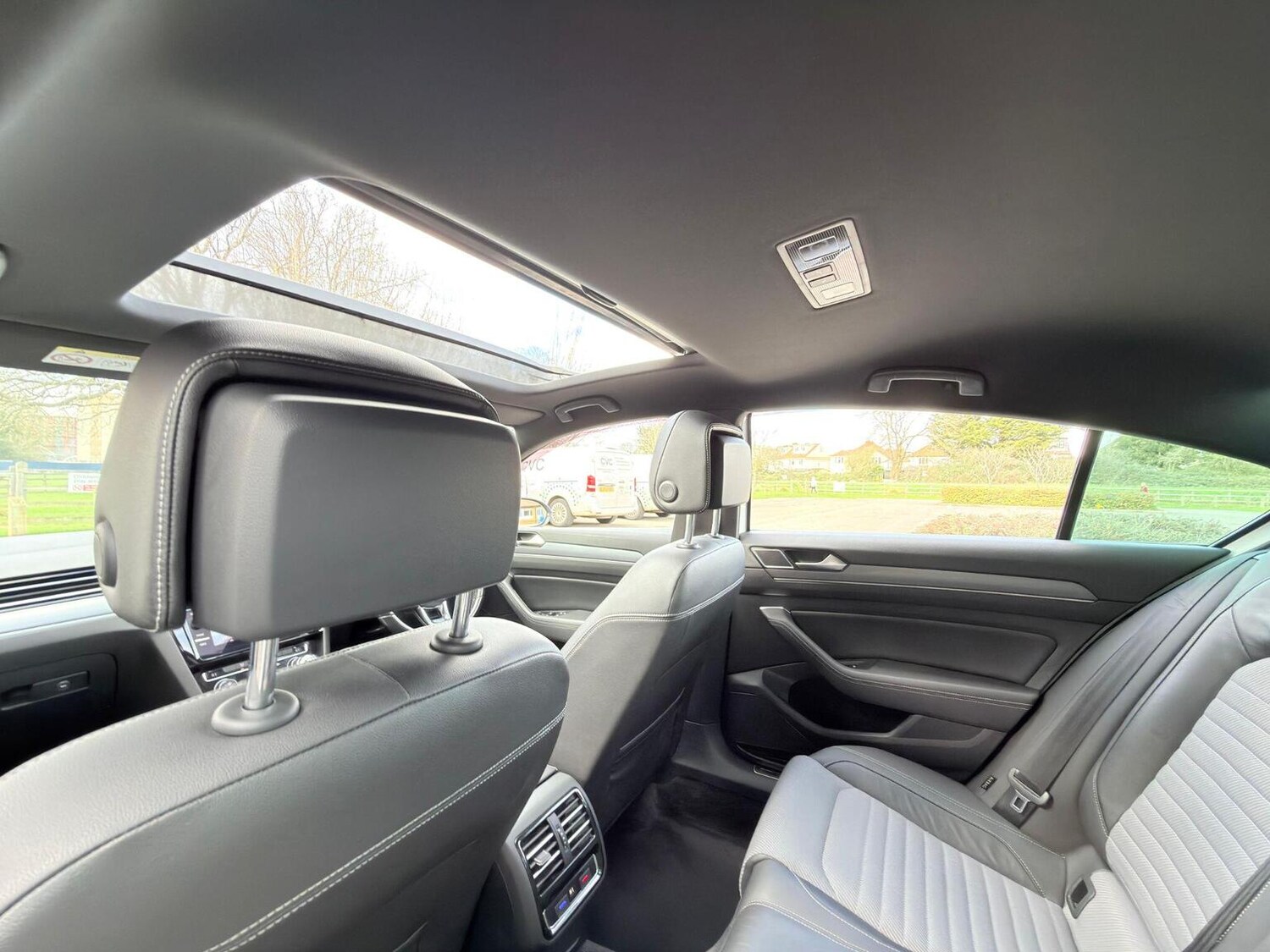 Used Volkswagen Passat 2017 for sale - 77888474: Photo 45