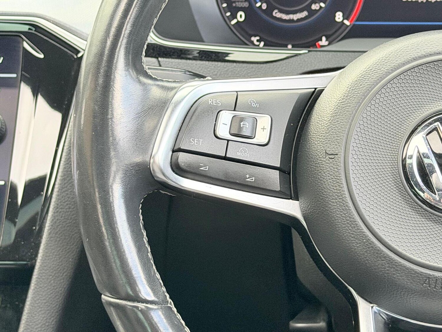 Used Volkswagen Passat 2017 for sale - 77888474: Photo 54