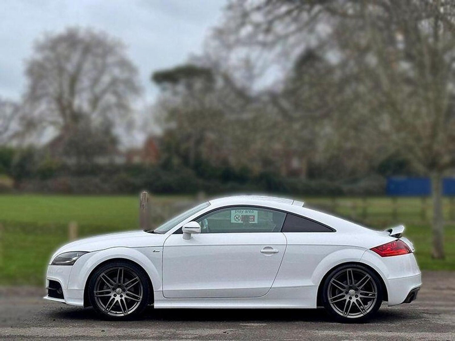 Used Audi TT 2011 for sale - 77629091: Photo 10