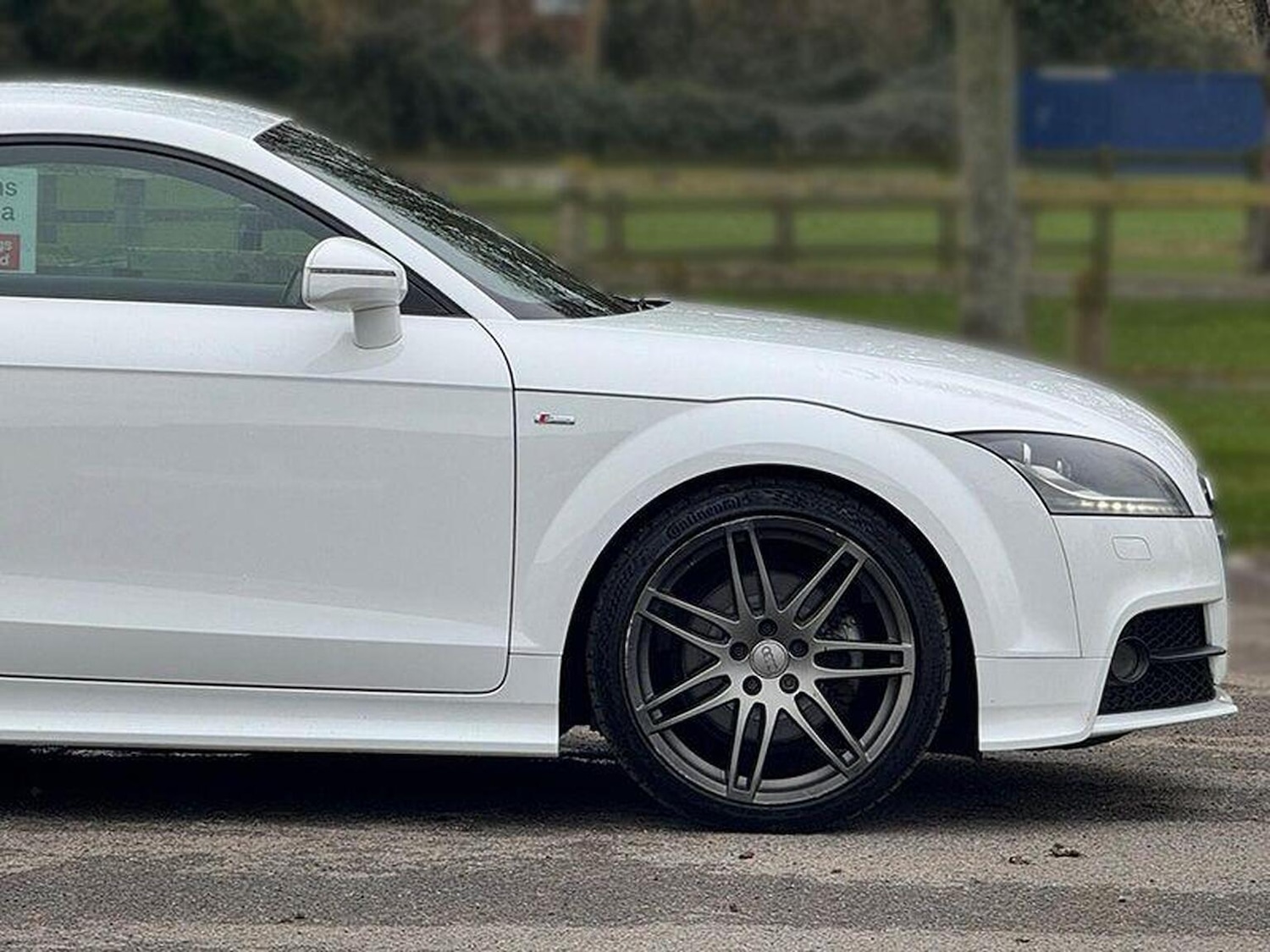 Used Audi TT 2011 for sale - 77629091: Photo 14