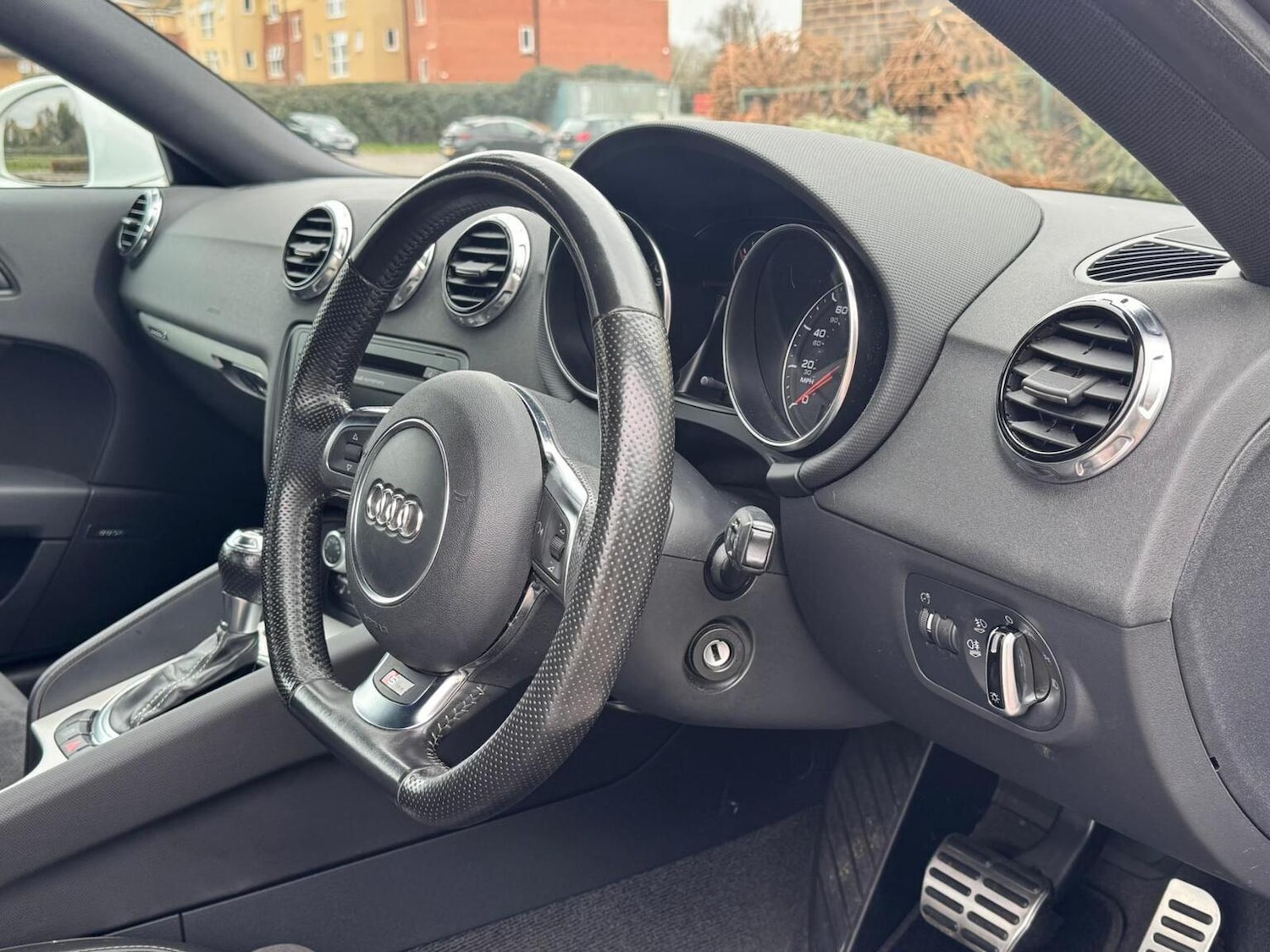 Used Audi TT 2011 for sale - 77629091: Photo 27