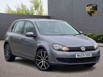 Used Volkswagen Golf 2009 for sale - 78573009: Photo