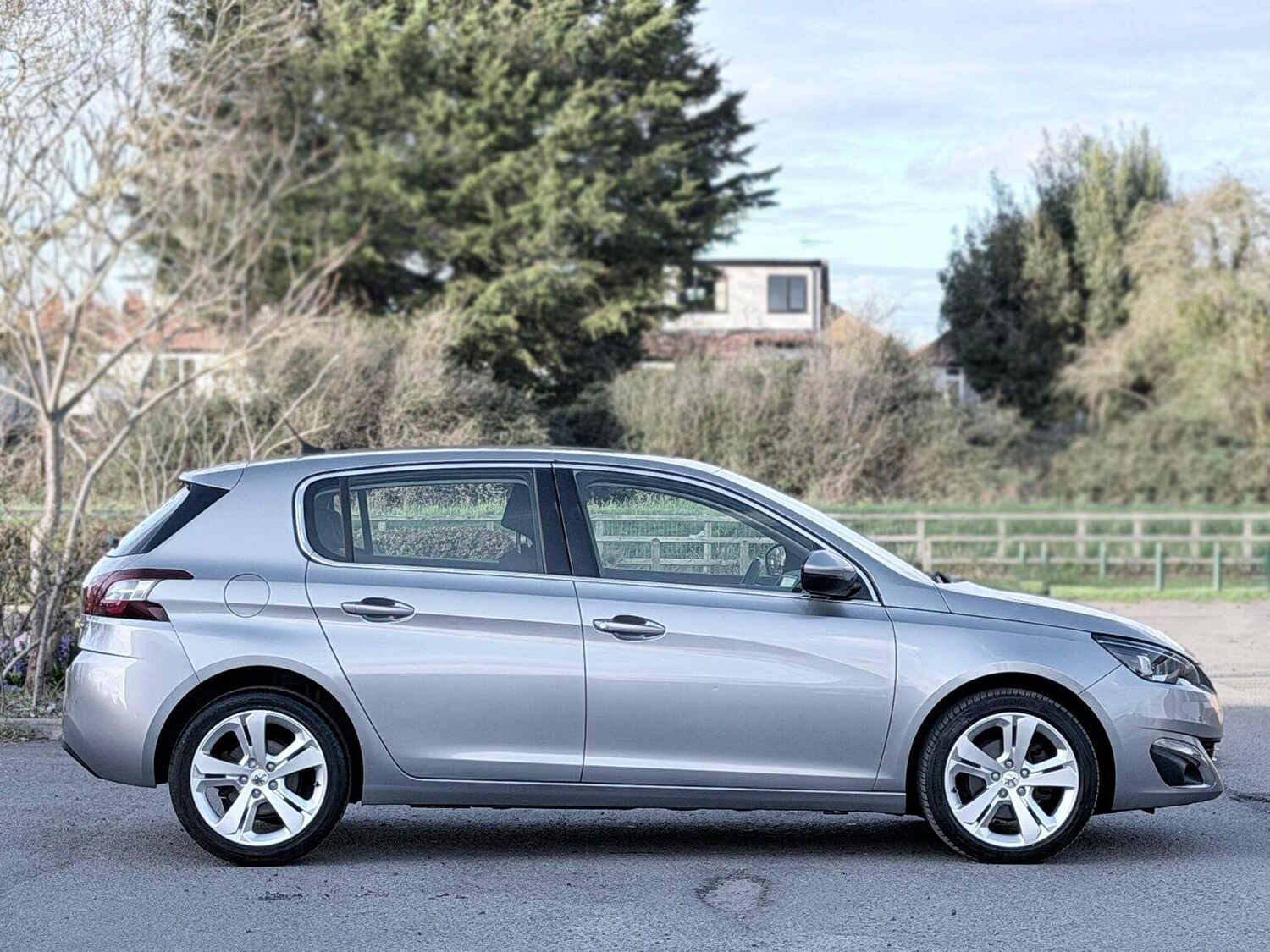 Used Peugeot 308 2016 for sale - 77888416: Photo 10