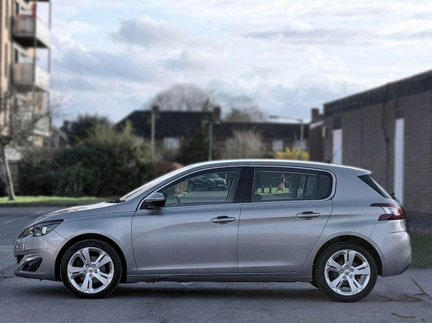 Used Peugeot 308 2016 for sale - 77888416: Photo 11