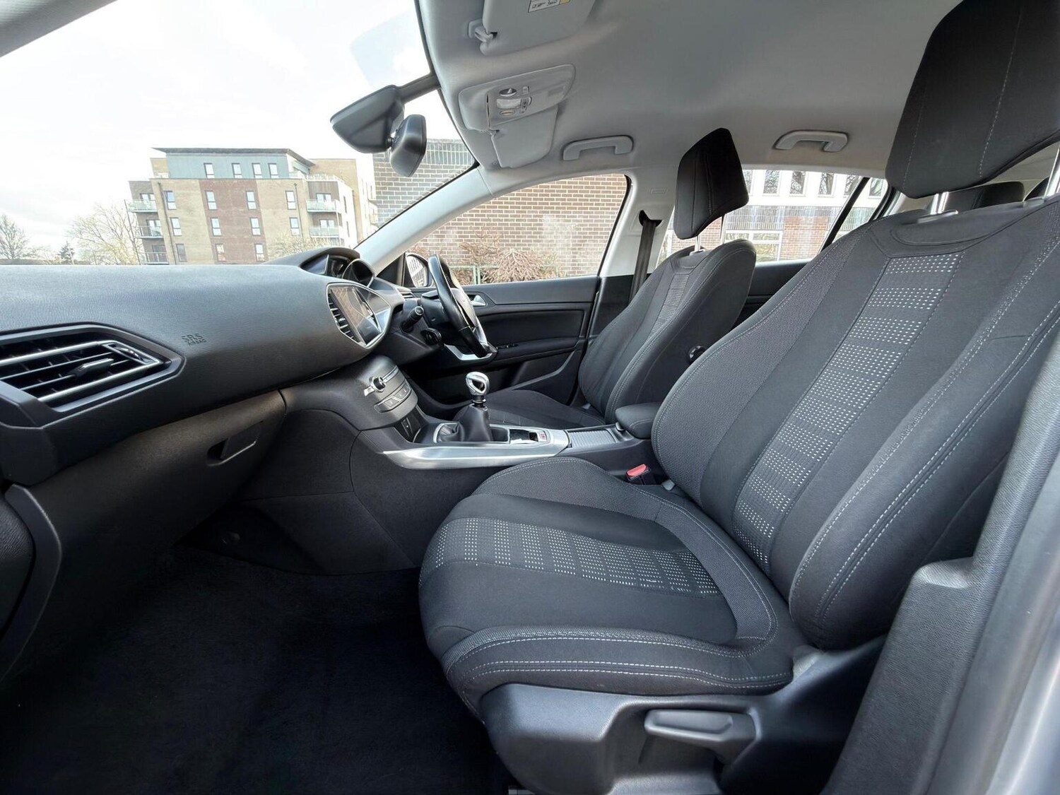 Used Peugeot 308 2016 for sale - 77888416: Photo 32