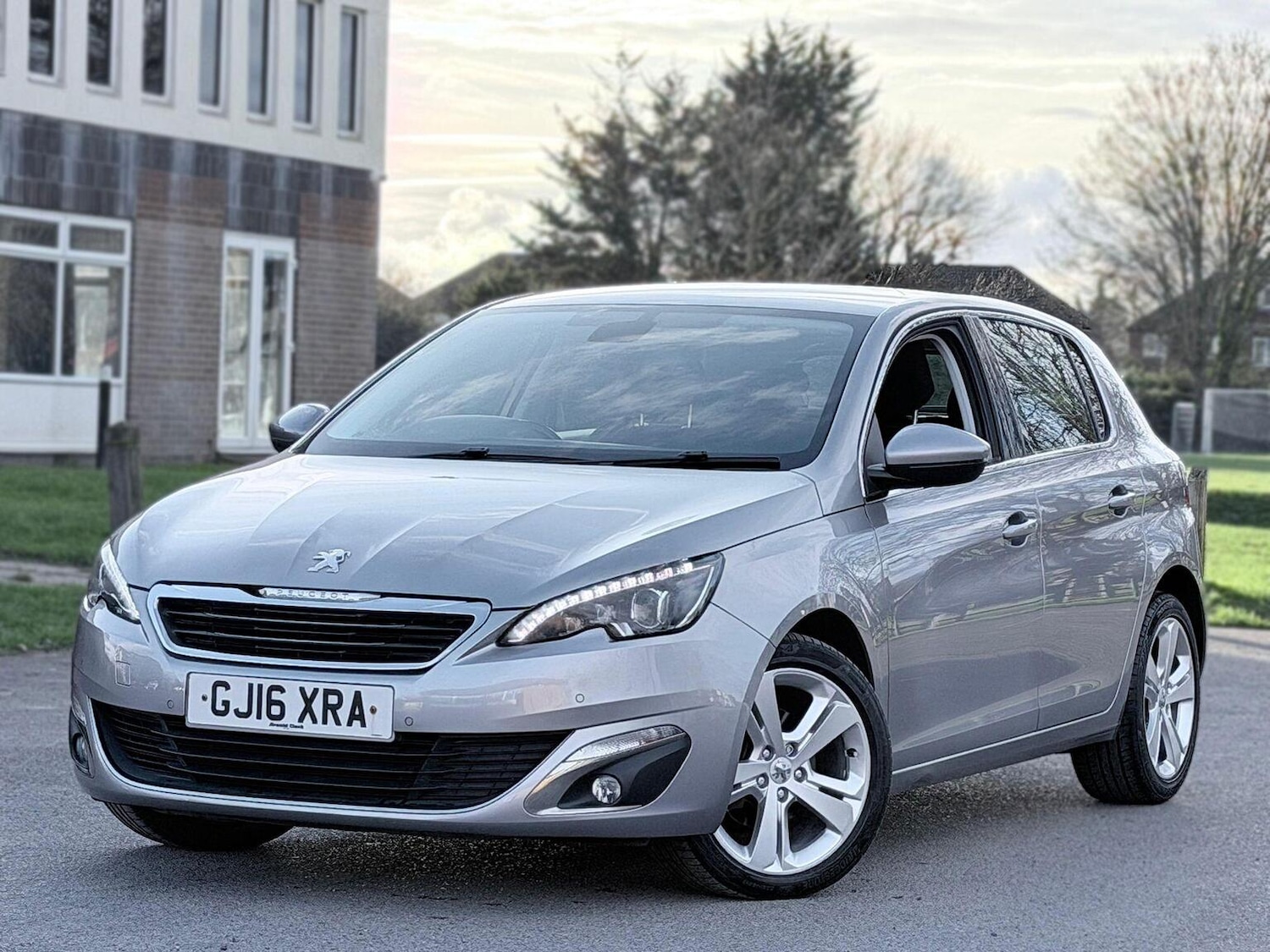Used Peugeot 308 2016 for sale - 77888416: Photo 5