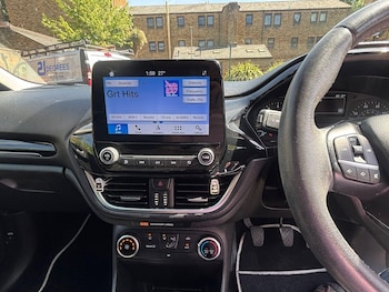 Used Ford Fiesta 2019 for sale - 78675366: Photo
