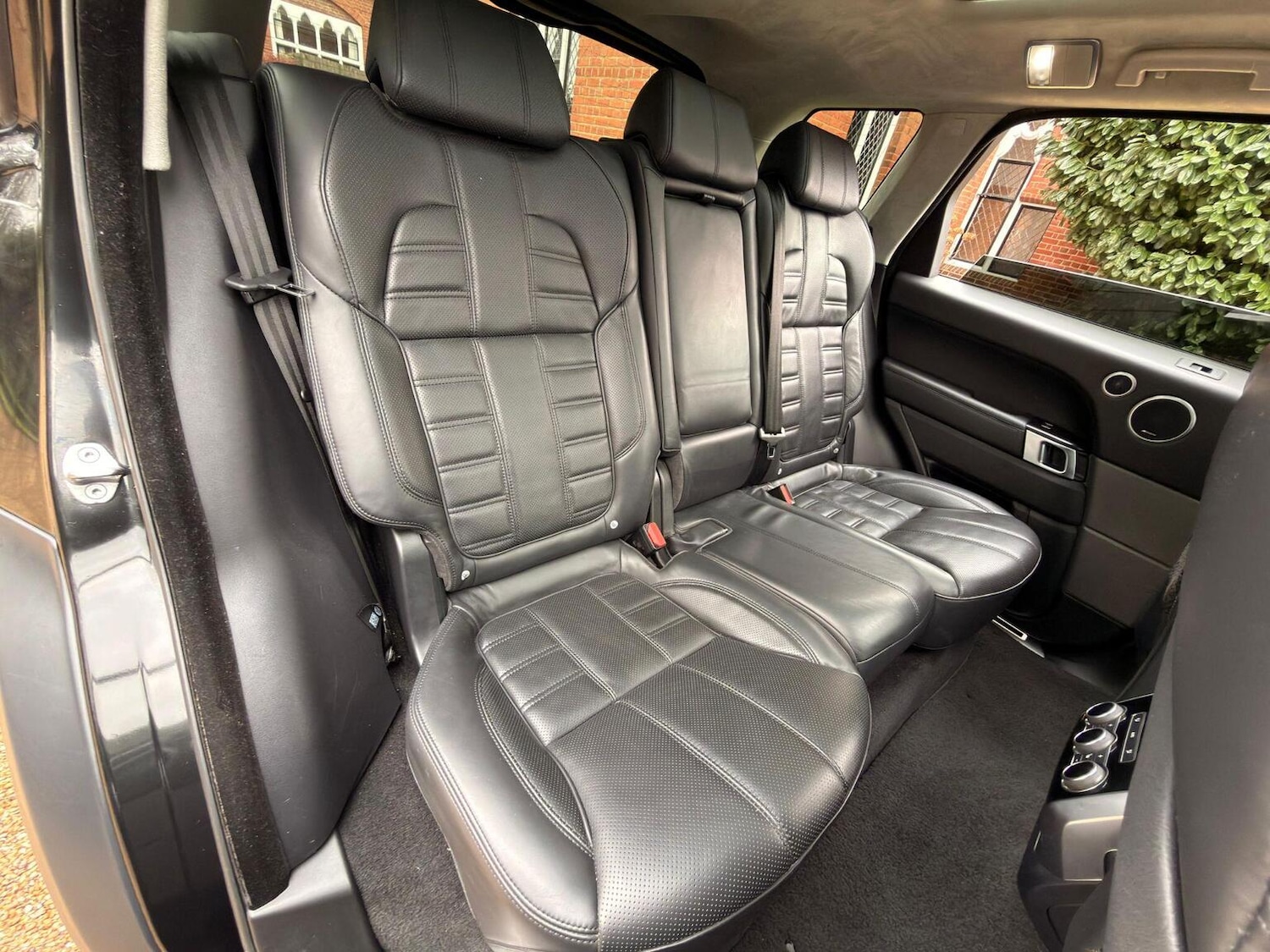 Used Land Rover Range Rover Sport 2015 for sale - 77539189: Photo 36