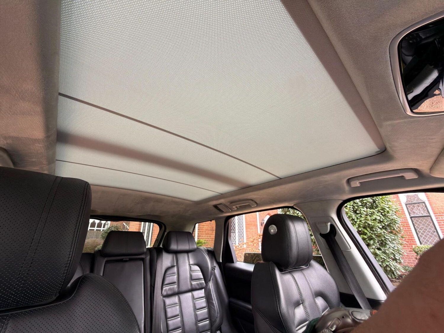 Used Land Rover Range Rover Sport 2015 for sale - 77539189: Photo 40