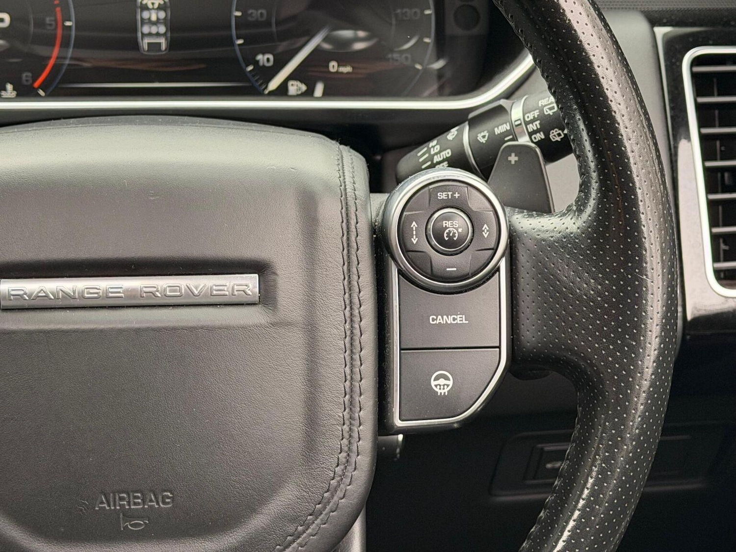 Used Land Rover Range Rover Sport 2015 for sale - 77539189: Photo 48