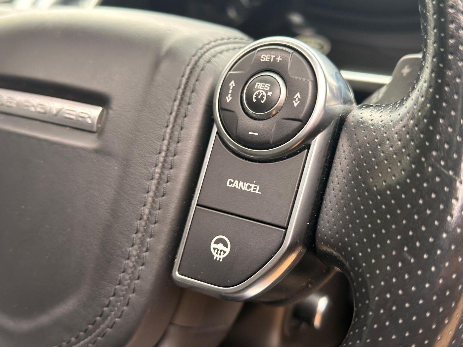 Used Land Rover Range Rover Sport 2015 for sale - 77539189: Photo 51