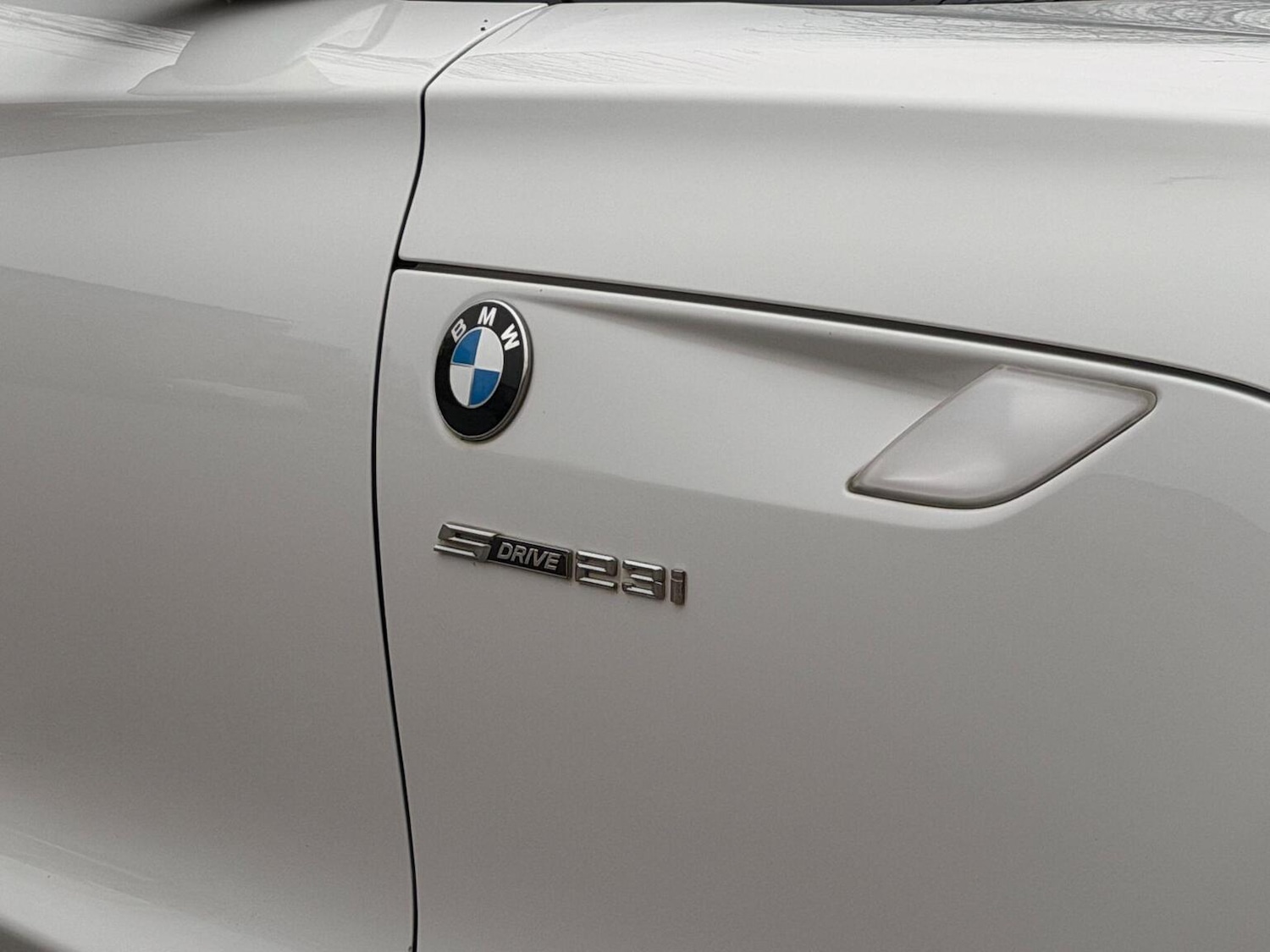 Used BMW Z4 2011 for sale - 77610085: Photo 25