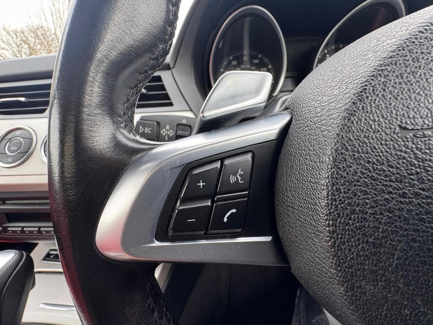 Used BMW Z4 2011 for sale - 77610085: Photo 37