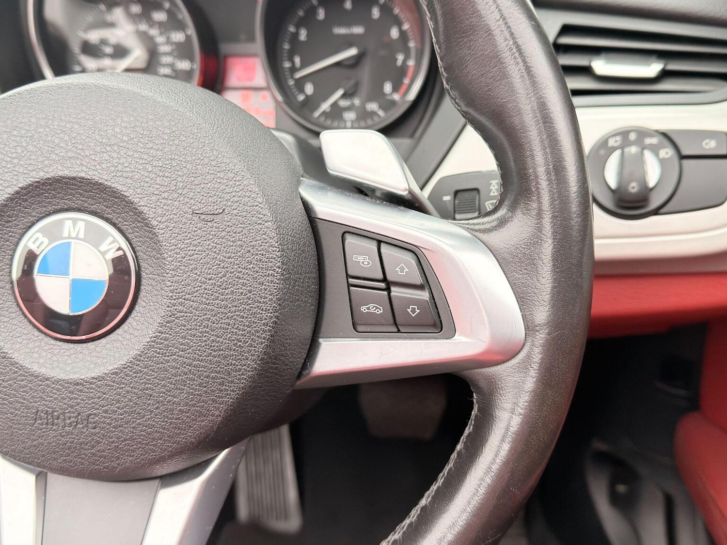 Used BMW Z4 2011 for sale - 77610085: Photo 45