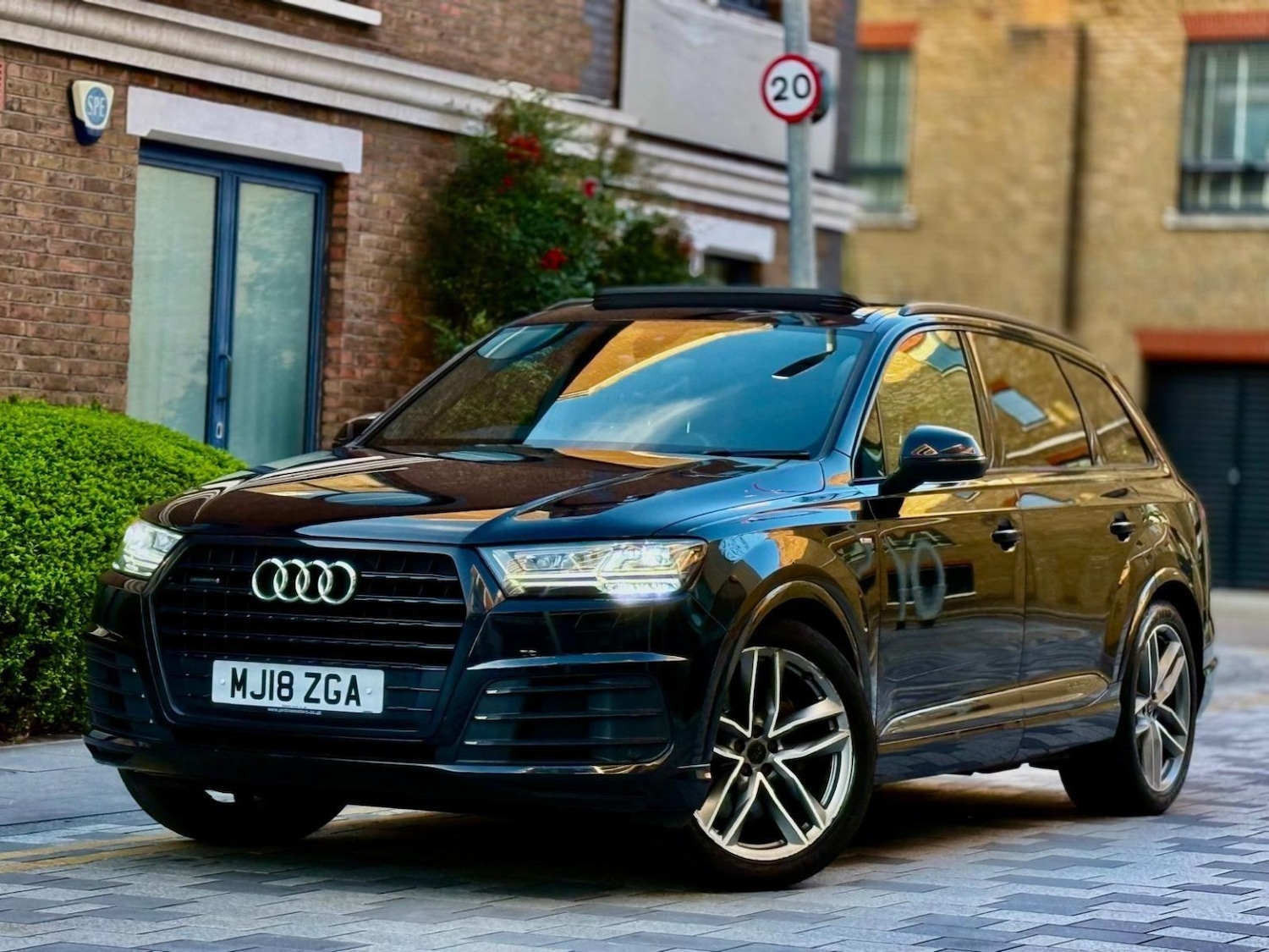 Used Audi Q7 2018 for sale - 77539191: Photo 3