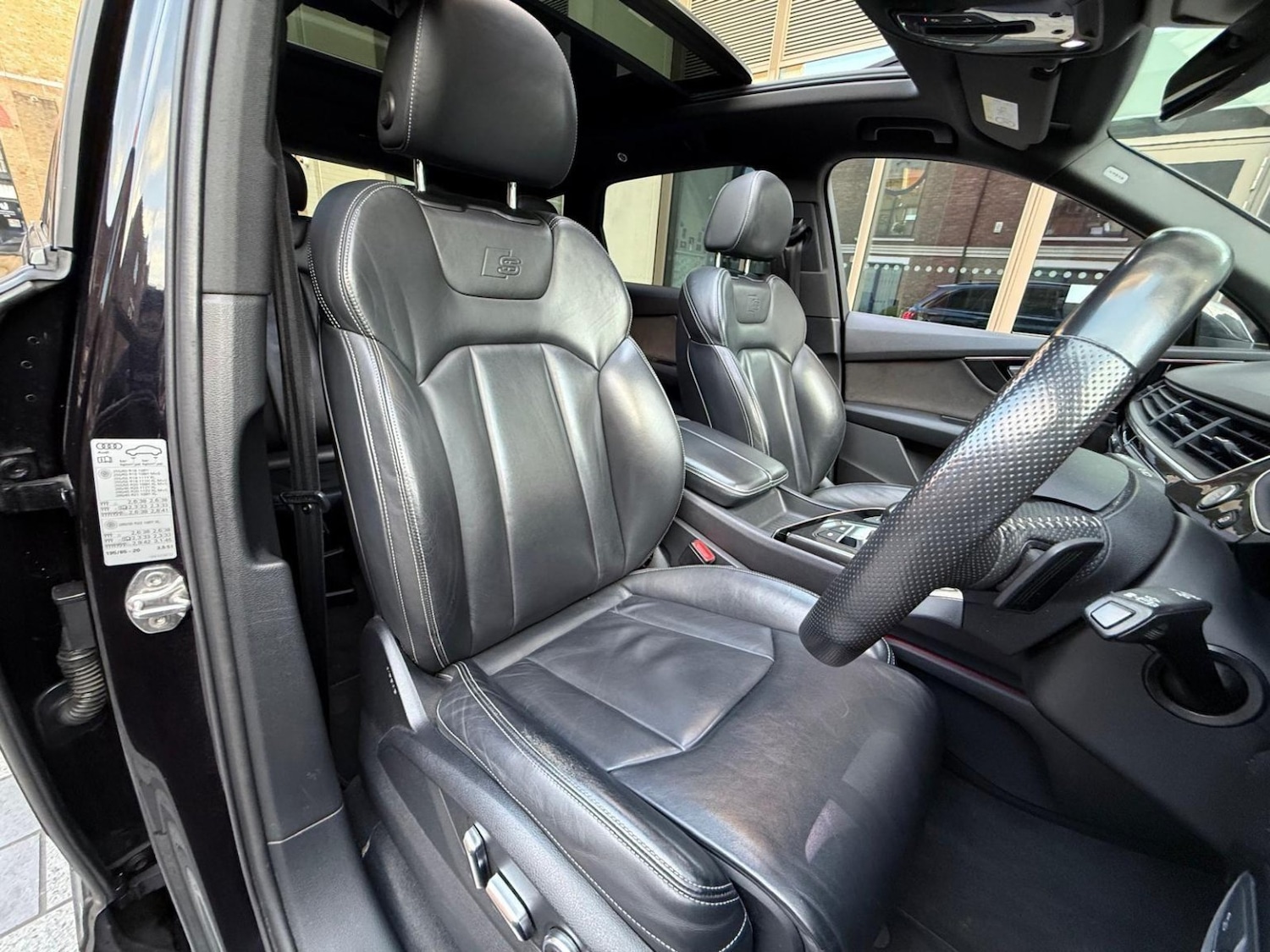 Used Audi Q7 2018 for sale - 77539191: Photo 31