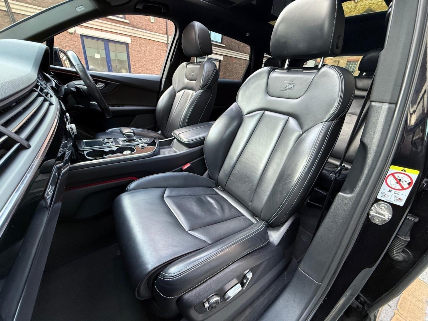 Used Audi Q7 2018 for sale - 77539191: Photo 38