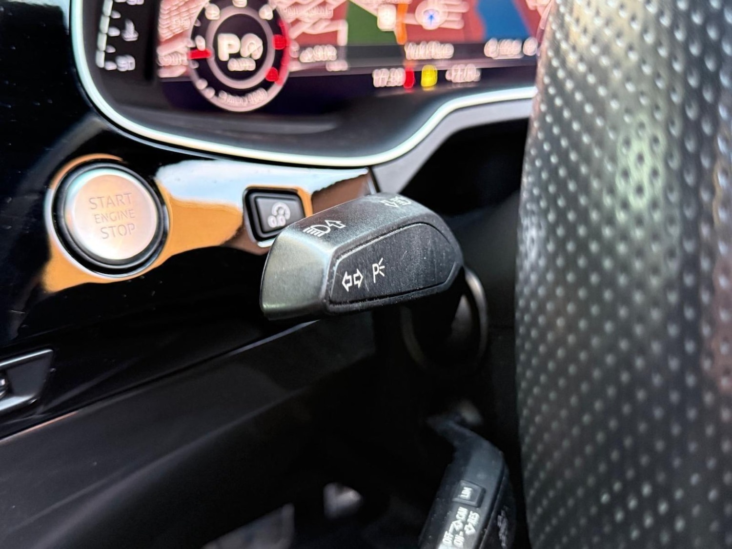 Used Audi Q7 2018 for sale - 77539191: Photo 50