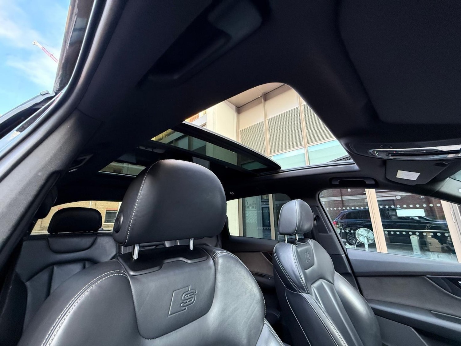 Used Audi Q7 2018 for sale - 77539191: Photo 53