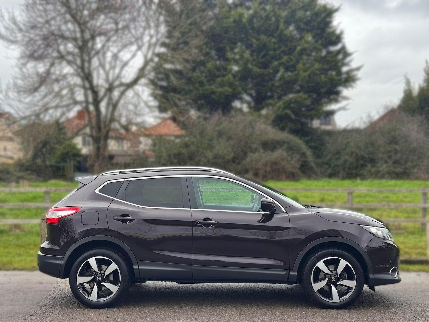 Used Nissan Qashqai 2014 for sale - 77701129: Photo 10