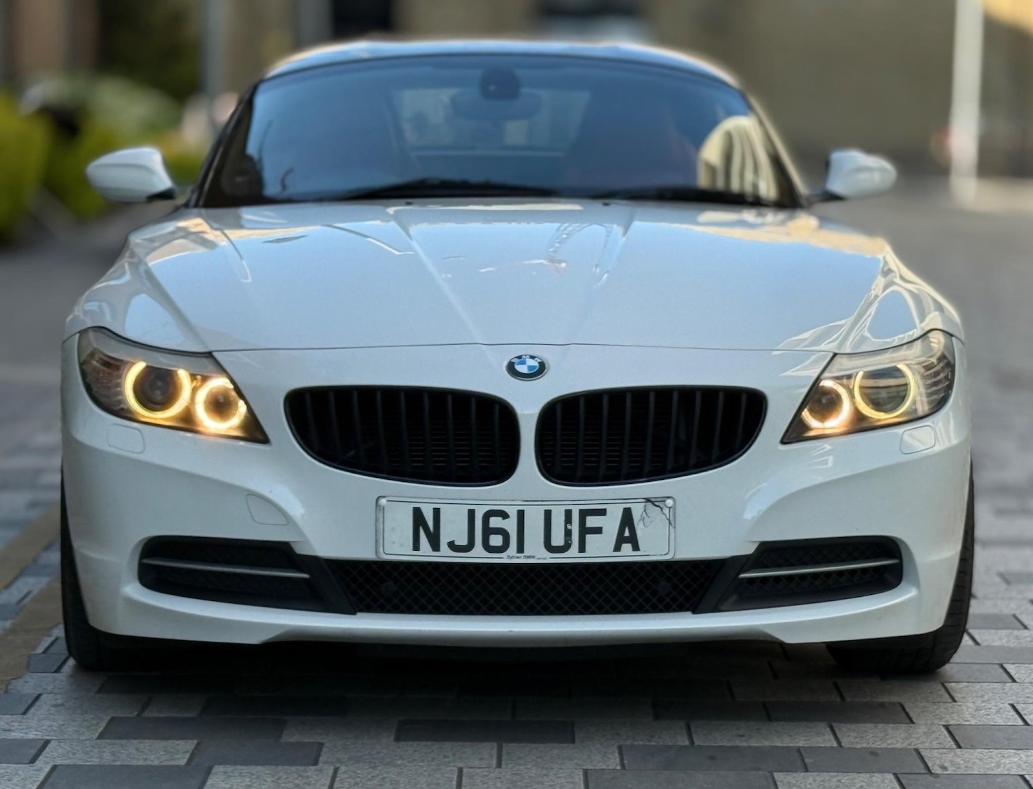 Used BMW Z4 2011 for sale - 77539184: Photo 2