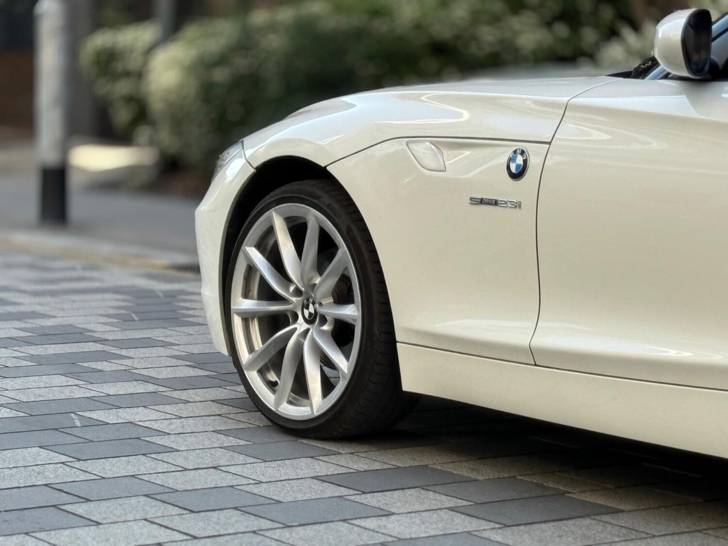 Used BMW Z4 2011 for sale - 77539184: Photo 26