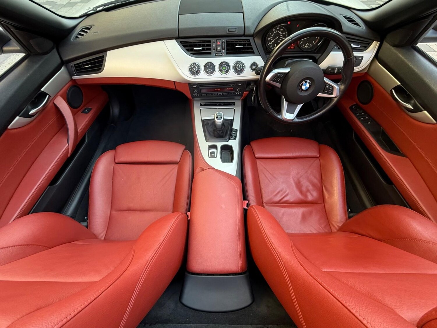 Used BMW Z4 2011 for sale - 77539184: Photo 33