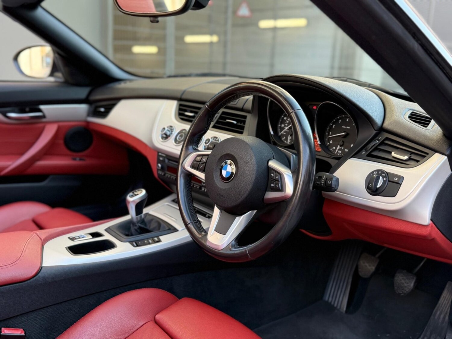 Used BMW Z4 2011 for sale - 77539184: Photo 36