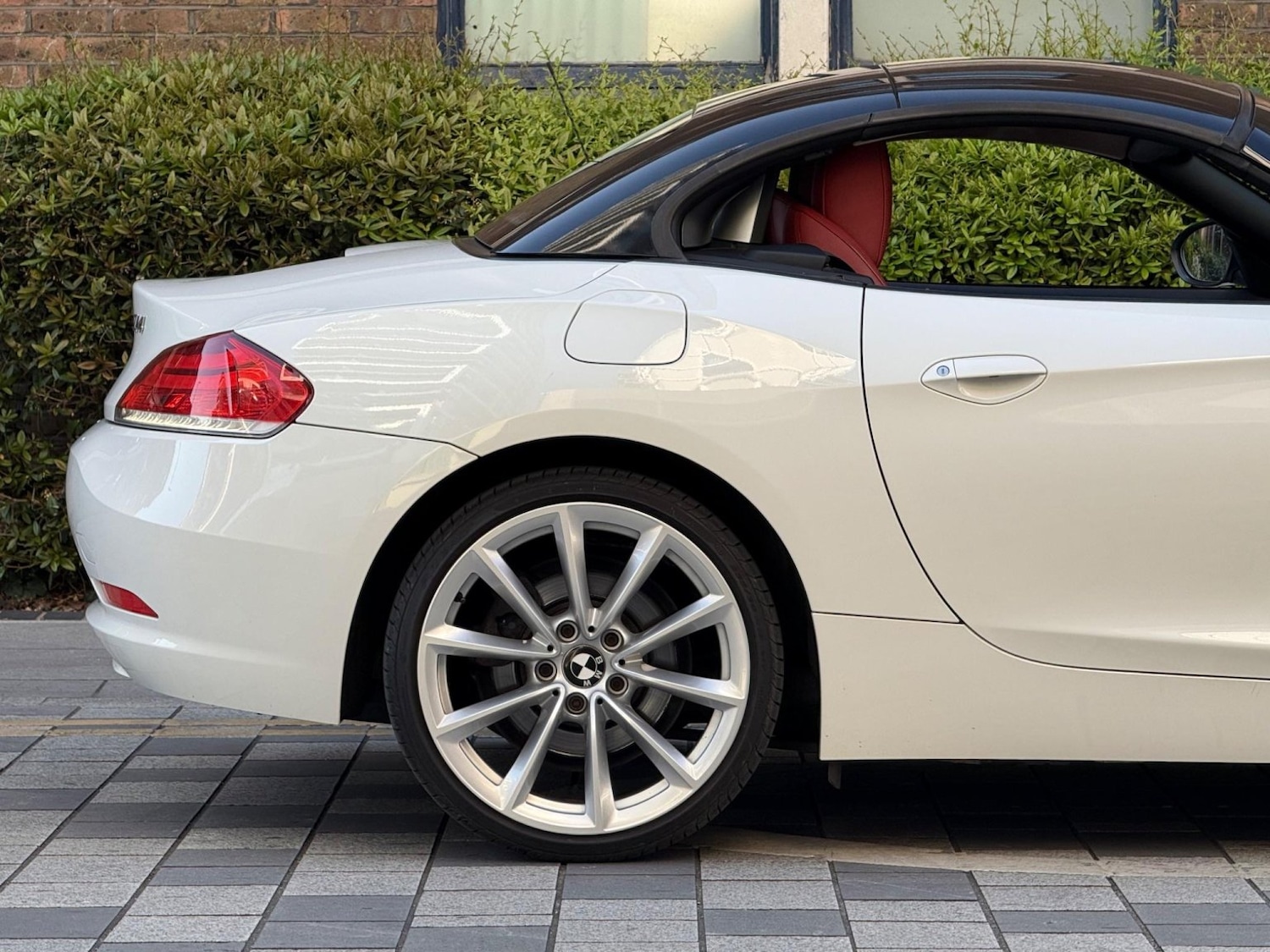 Used BMW Z4 2011 for sale - 77539184: Photo 9