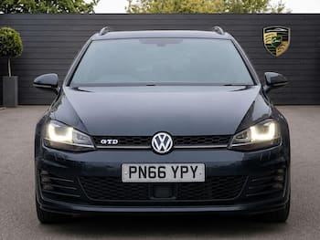 Used Volkswagen Golf 2016 for sale - 79634743: Photo