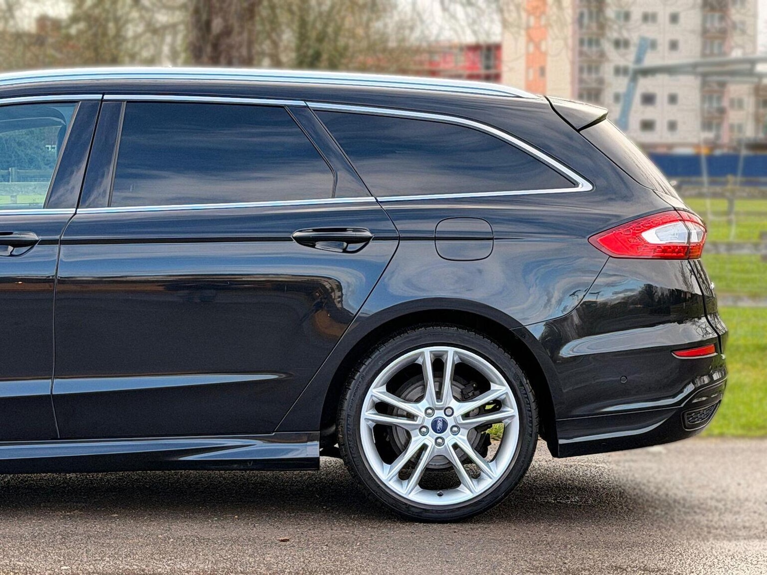 Used Ford Mondeo 2015 for sale - 77632444: Photo 19