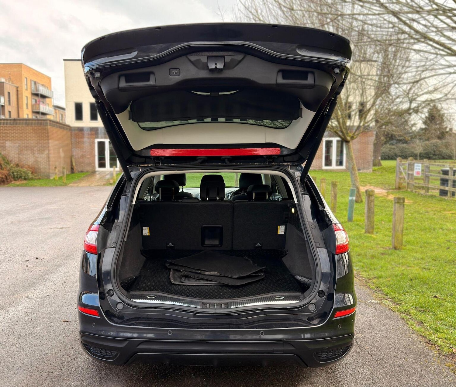 Used Ford Mondeo 2015 for sale - 77632444: Photo 26