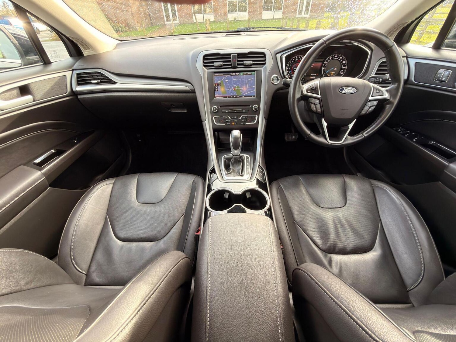 Used Ford Mondeo 2015 for sale - 77632444: Photo 29