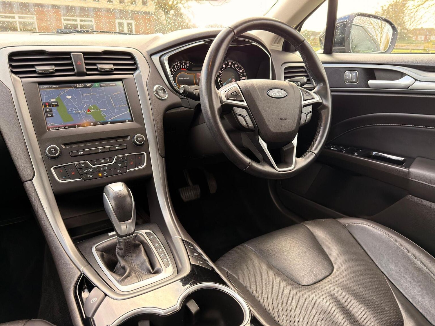 Used Ford Mondeo 2015 for sale - 77632444: Photo 30