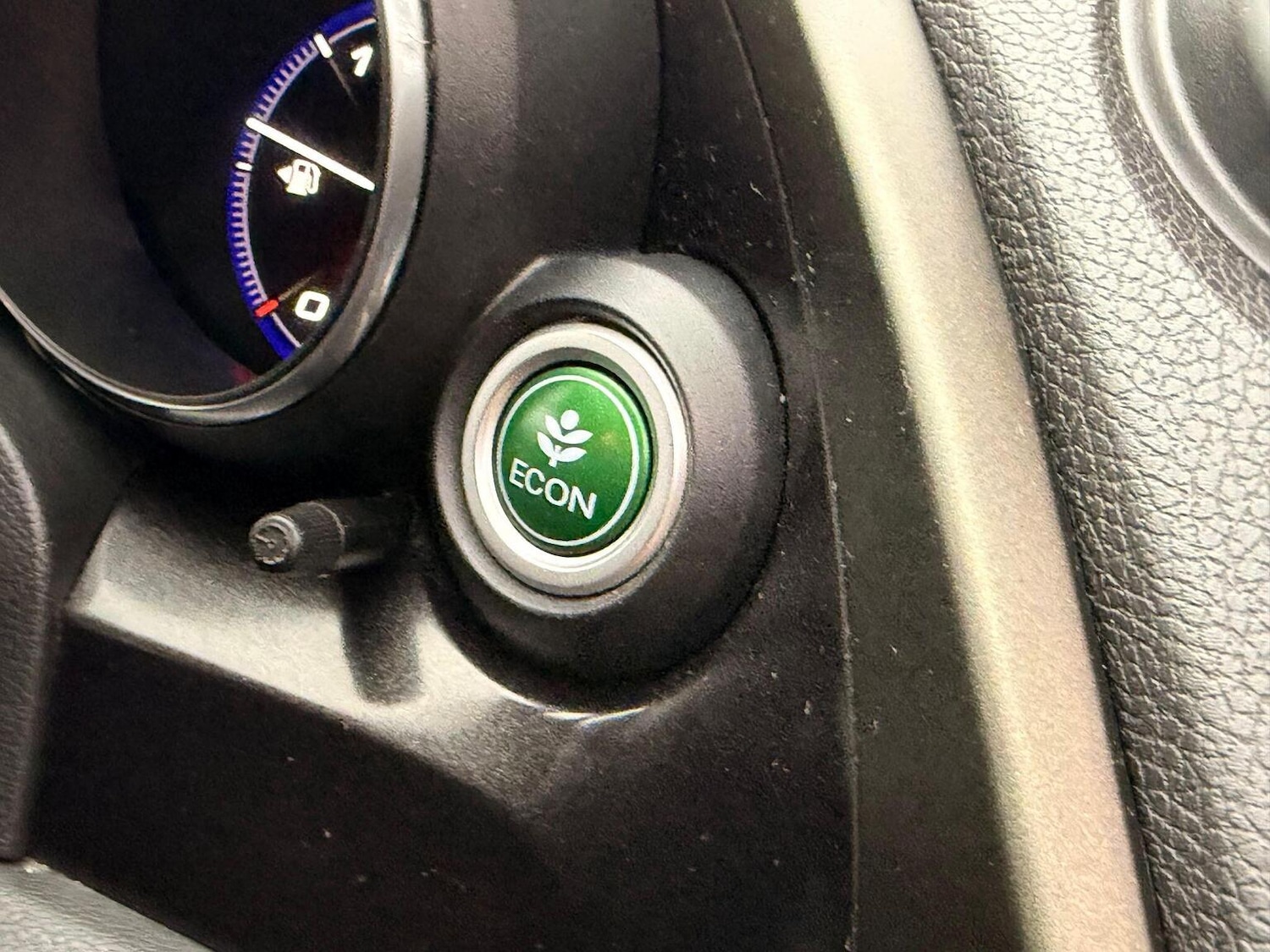 Used Honda Civic 2016 for sale - 77639016: Photo 46