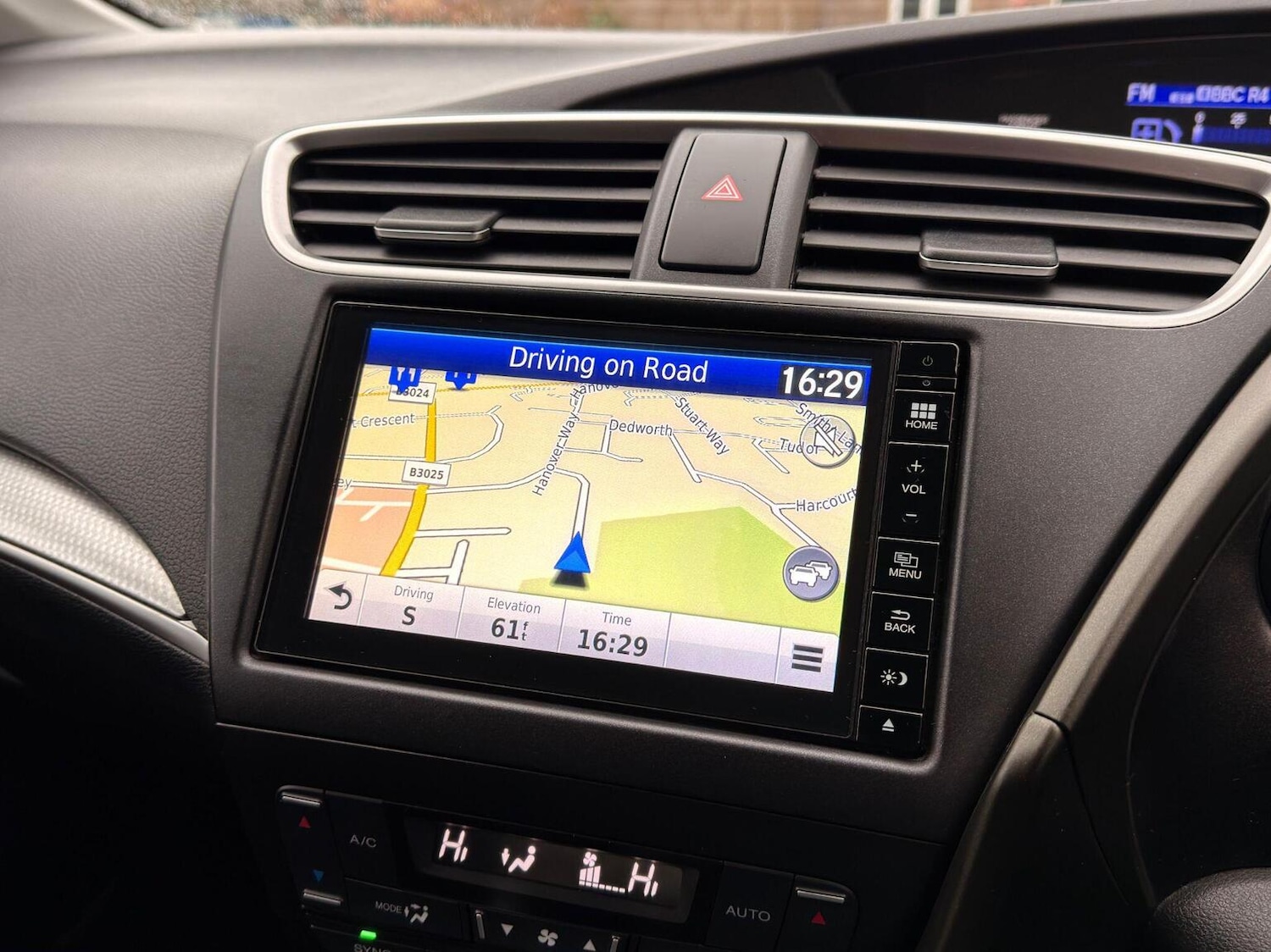 Used Honda Civic 2016 for sale - 77639016: Photo 52