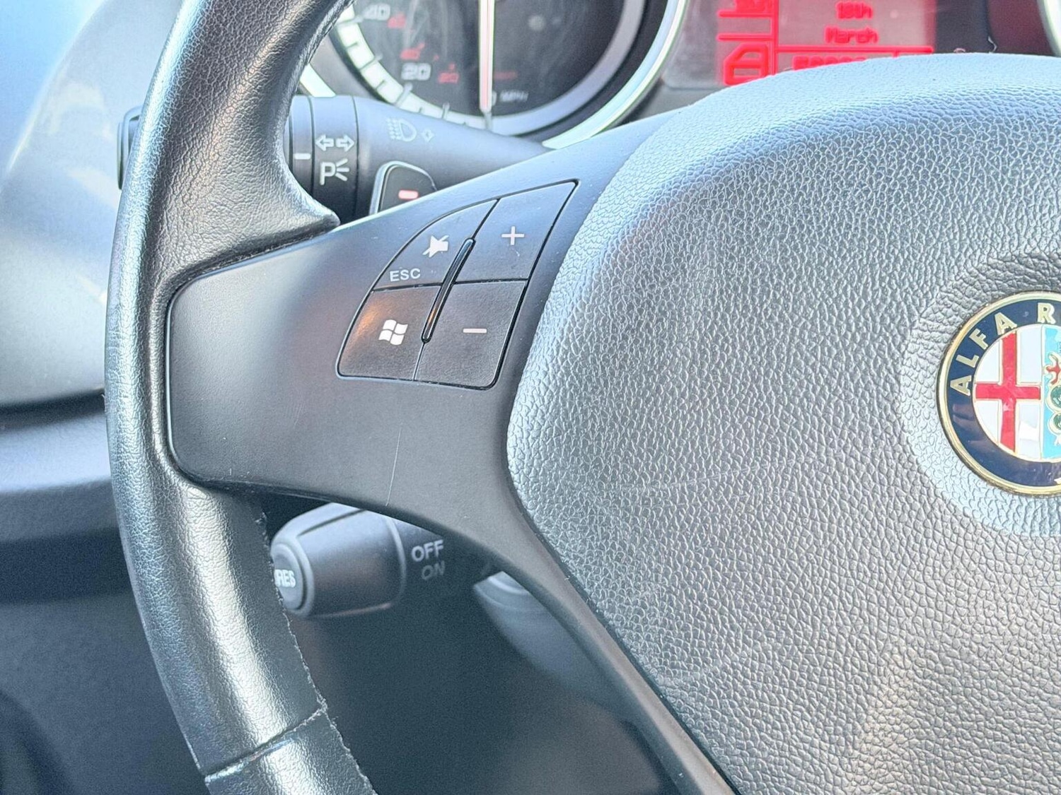 Used Alfa Romeo Giulietta 2013 for sale - 78025754: Photo 37