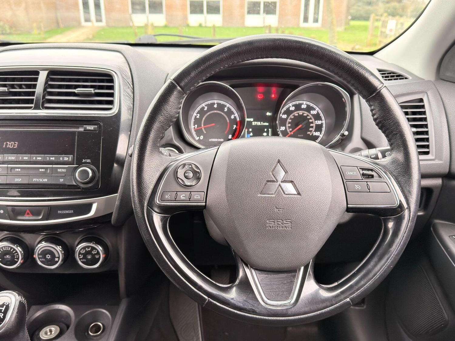 Used Mitsubishi ASX 2015 for sale - 77610076: Photo 23