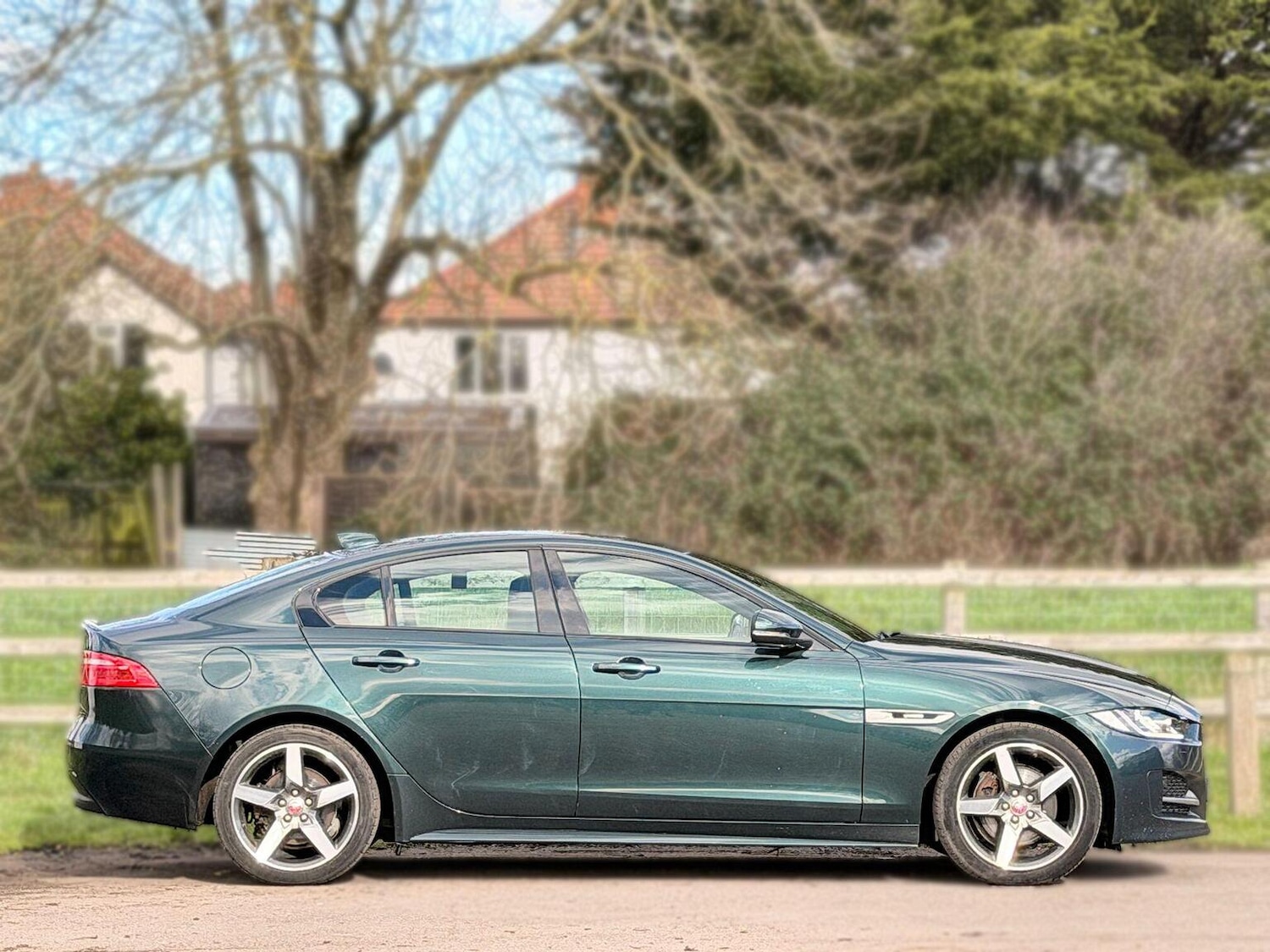 Used Jaguar XE 2017 for sale - 77650050: Photo 10