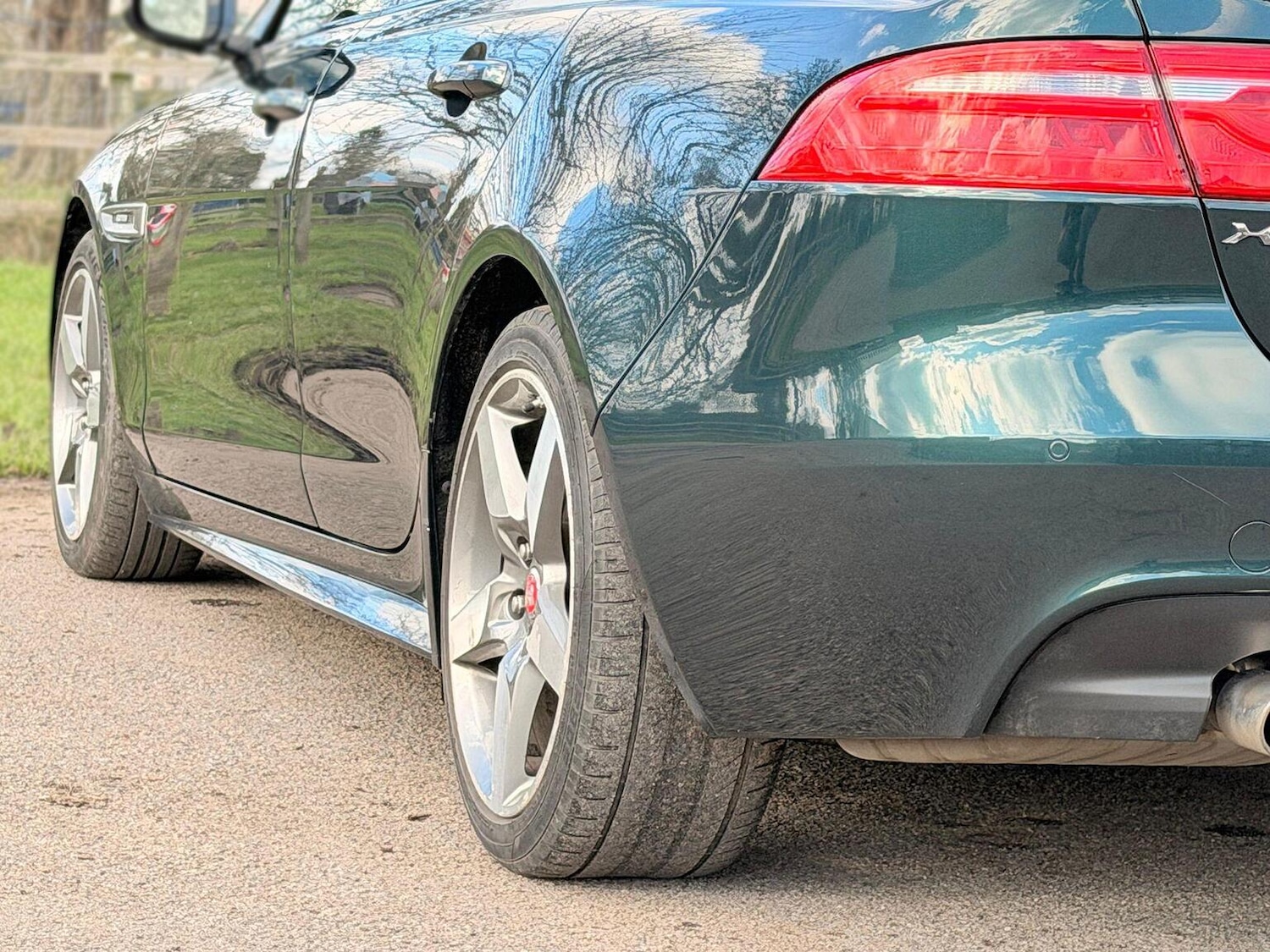 Used Jaguar XE 2017 for sale - 77650050: Photo 19