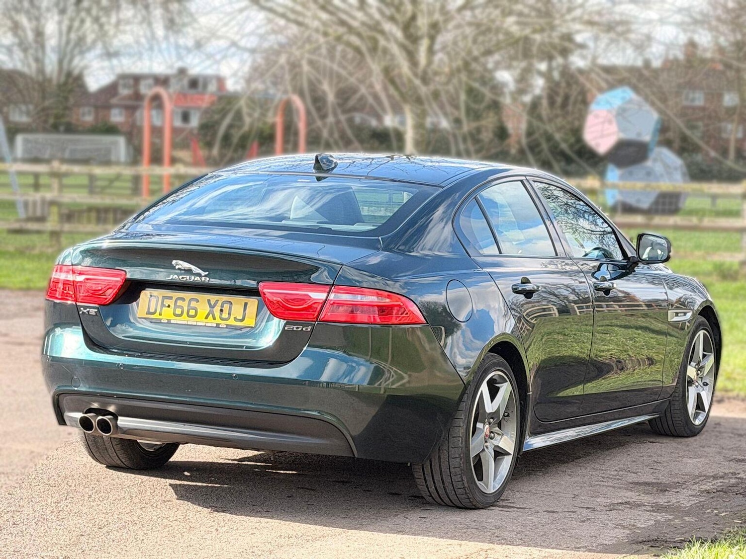 Used Jaguar XE 2017 for sale - 77650050: Photo 9