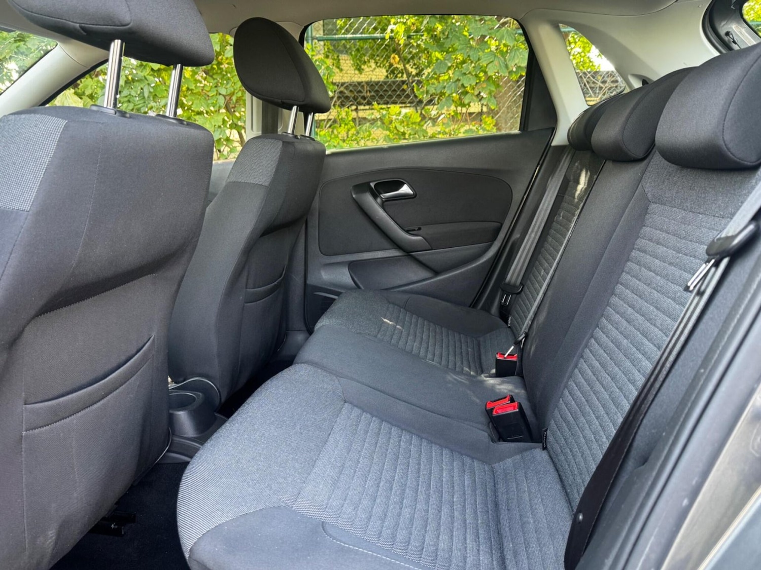 Used Volkswagen Polo 2010 for sale - 77539175: Photo 14